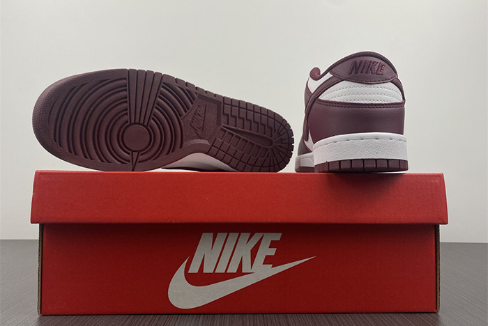 Nike Dunk Low “Bordeaux” DD1503-108