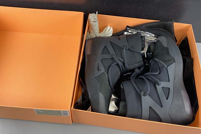NIKE CONFIRMS AIR FEAR OF GOD 1 “TRIPLE BLACK” AR4237-005