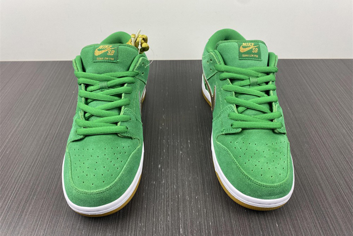 Nike SB Dunk Low " St. Patrick