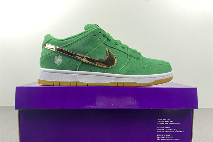 Nike SB Dunk Low " St. Patrick