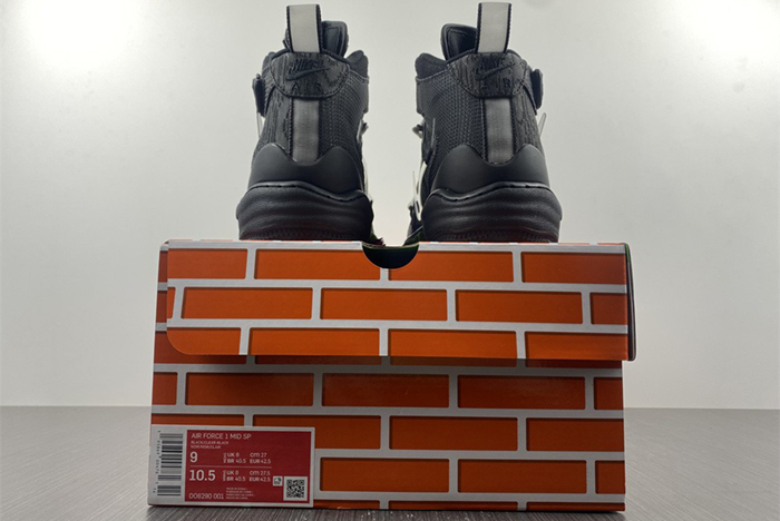 Off-White  x Nike Air Force 1 Mid DO6290-001