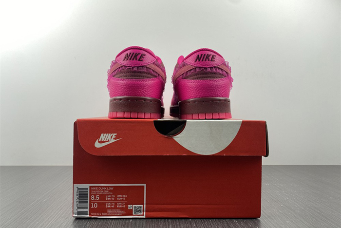 Nike Spruces Up Its Dunk Low