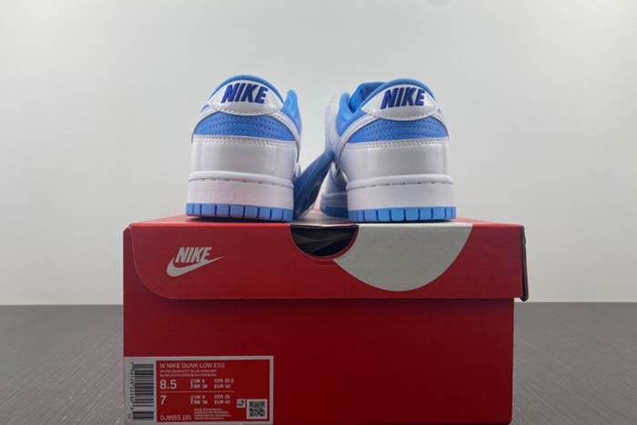 Nike Wmns Dunk Low 