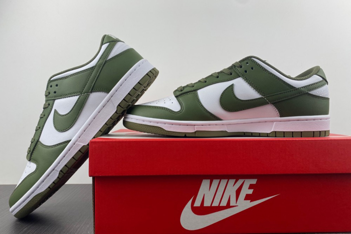 NikeDunk Low  Medium Olive DD1503-120