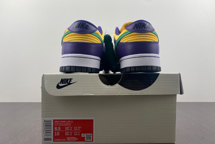 Nike Dunk Low LX Lisa Leslie  DO9581-500