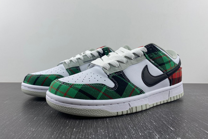 Nike Dunk Low “Plaid” DV0827-100