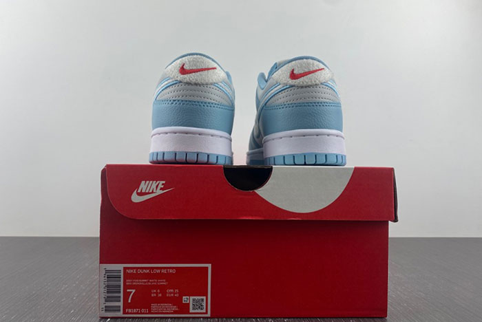 NIKE DUNK LOW RETRO  Fleece Swoosh Worn Blue FB1871-011