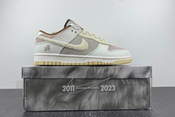 Nike Dunk Low Year of the Rabbit  FD4203-211