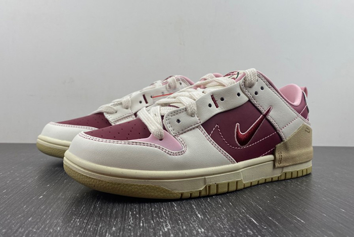 (WMNS) Nike Dunk Low Disrupt 2  Valentine''s Day FD4617-667