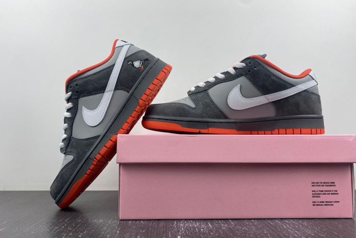Nike SB Dunk Low Staple NYC Pigeon Men