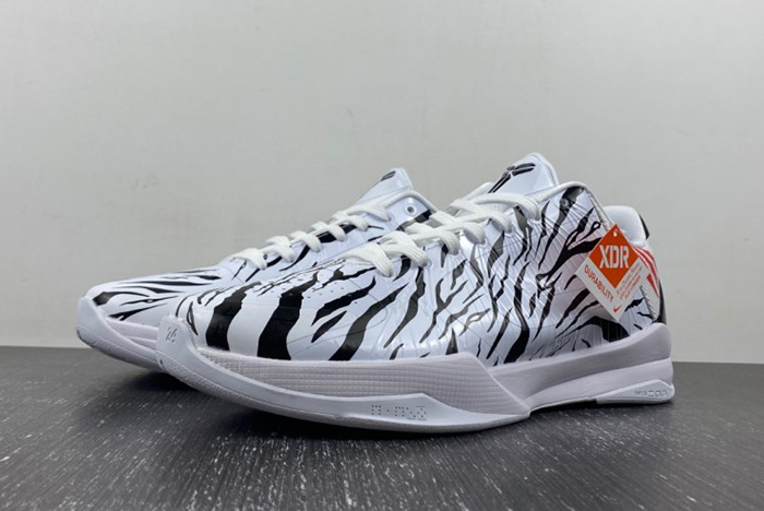 nike kobe 5 Zoom DB4796-004