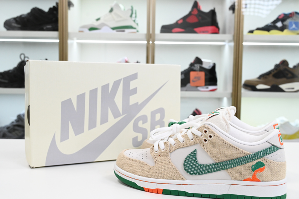 The Jarritos x Nike SB Dunk Low  FD0860-001