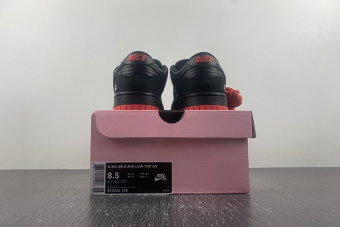 Nike SB Dunk Low Black Pigeon Men