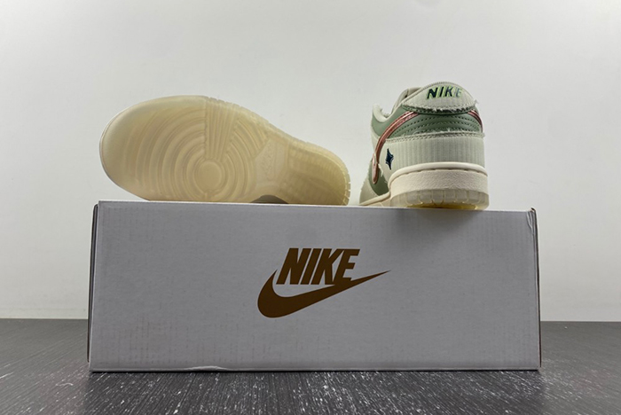 Kyler Murray x Dunk Low 