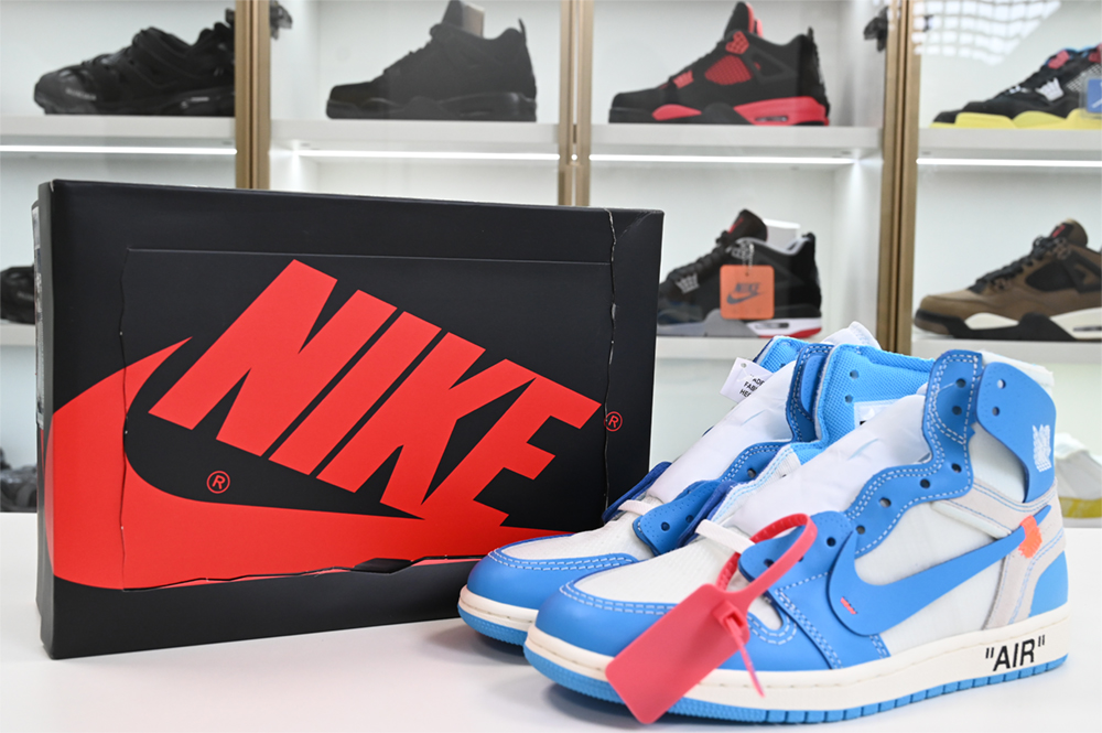 Off-White  Air Jordan 1 Powder Blue UNC AQ0818-148