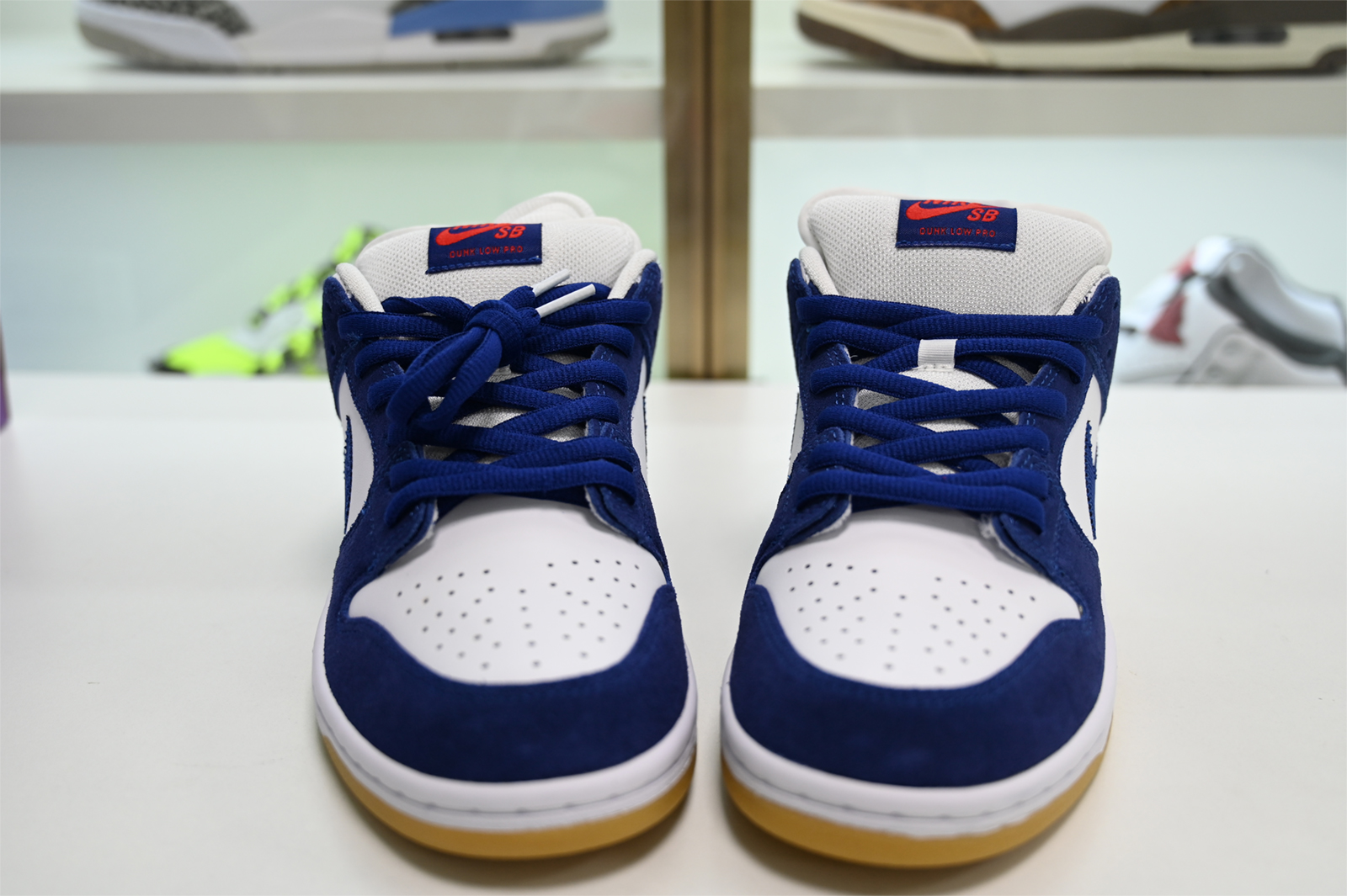 Nike SB Dunk Low Los Angeles Dodgers DO9395-400
