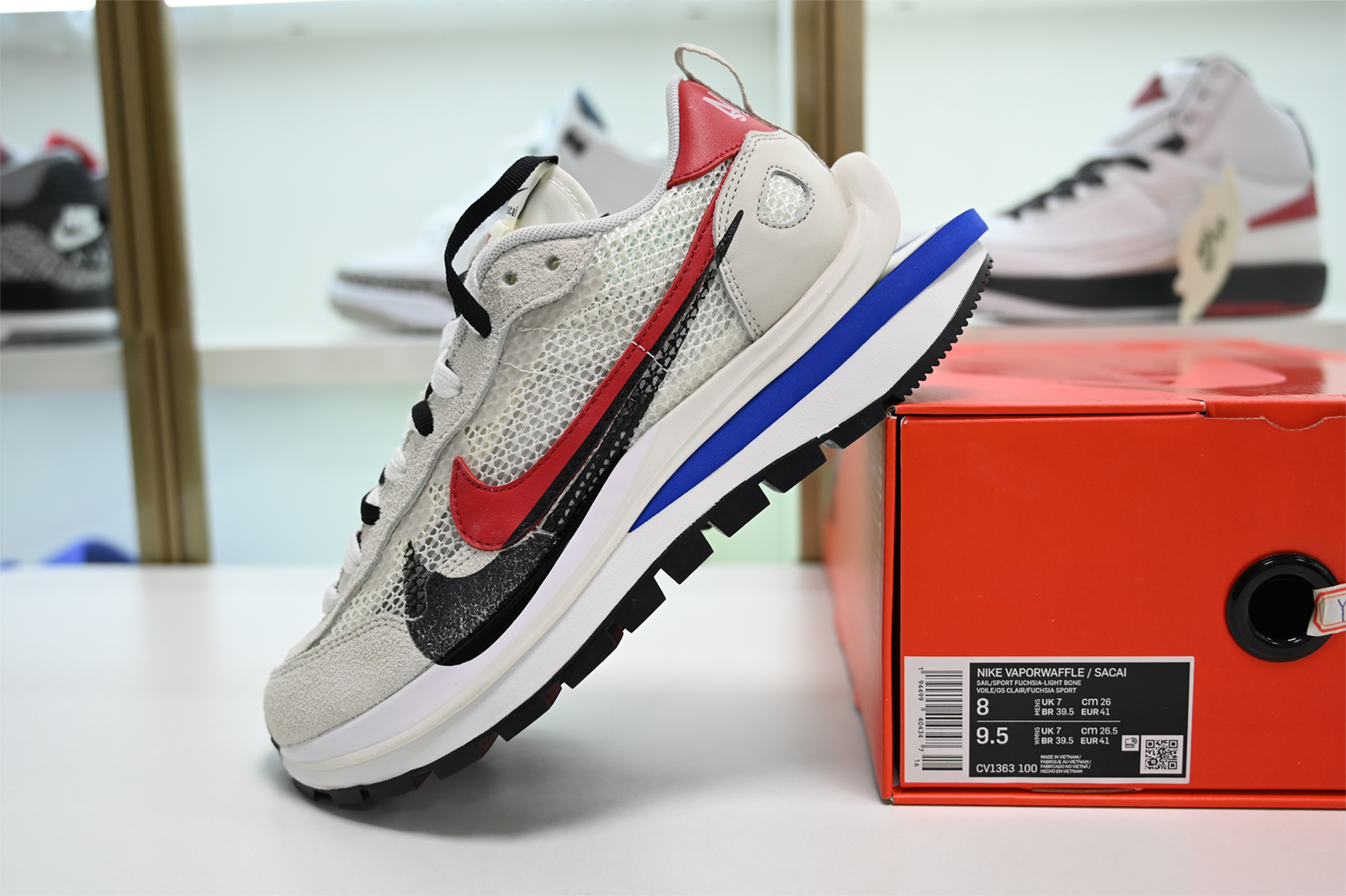 Sacai x Nike white red CV1363-100