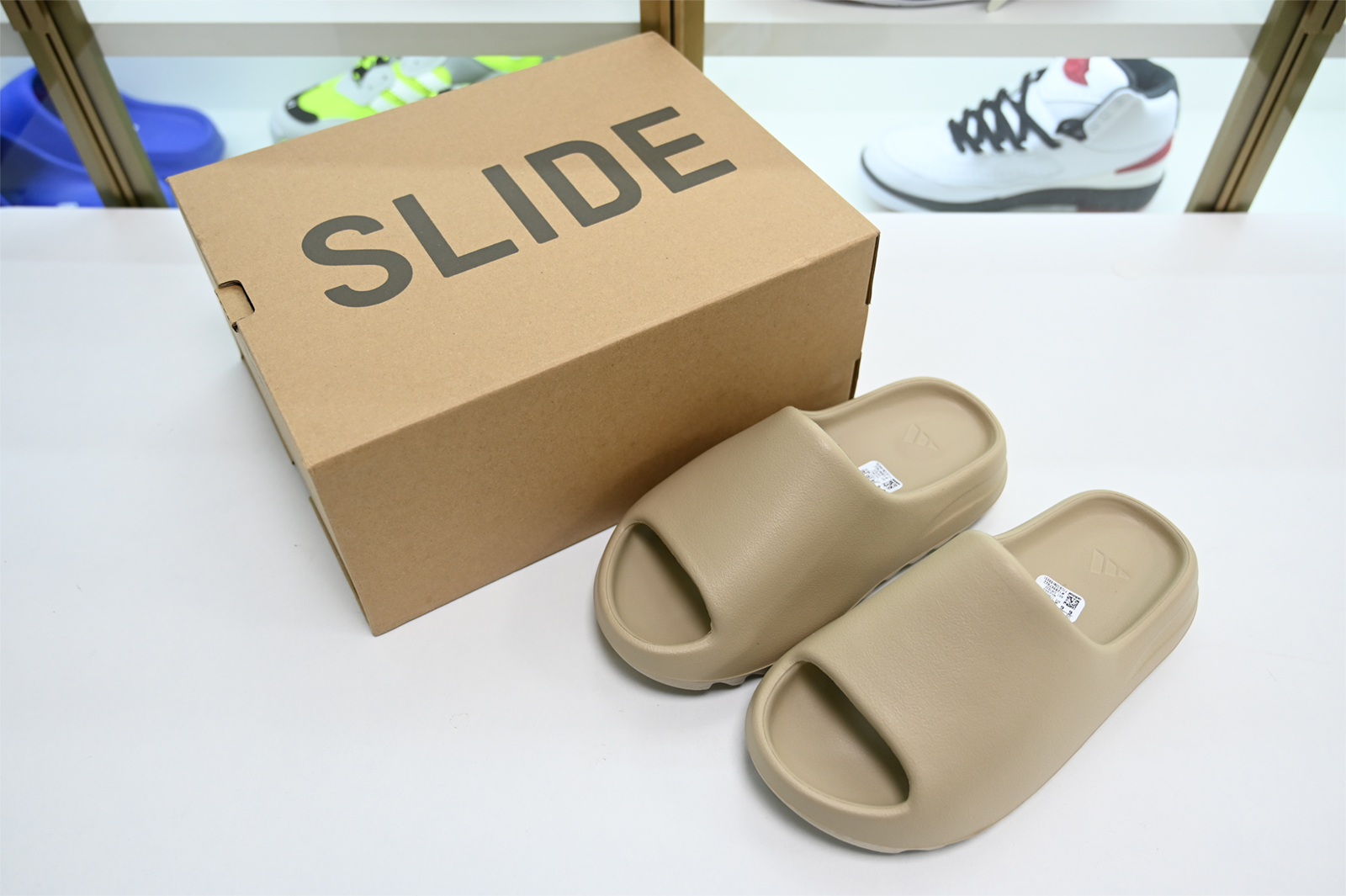 Yezzy slide Pure GW1934