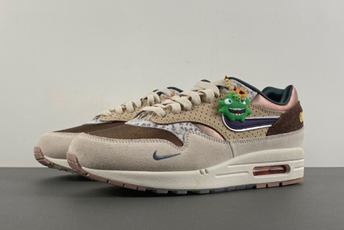 Nike Air Max 1 ''87 Premium University of Oregon PE HQ2640-200